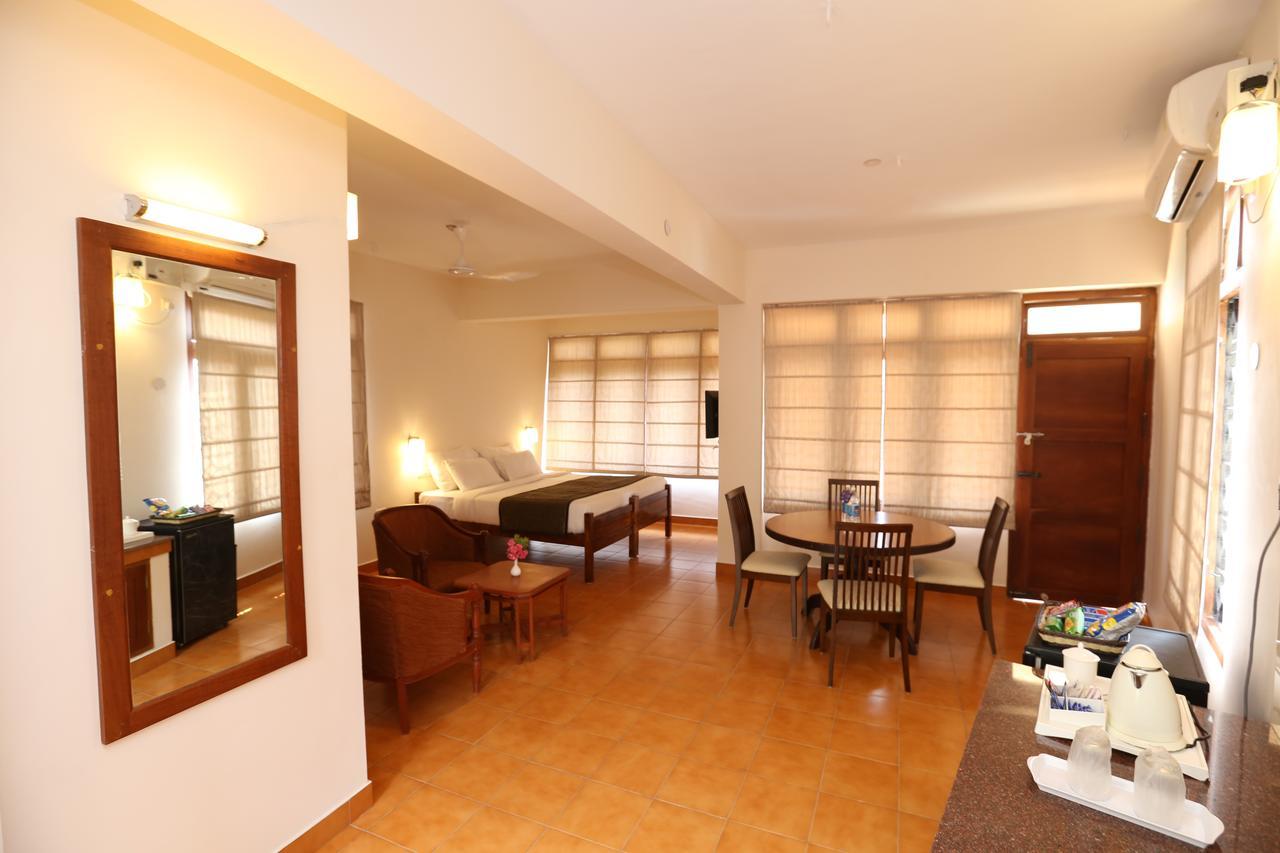Abad Serviced Villas Kovalam Zewnętrze zdjęcie